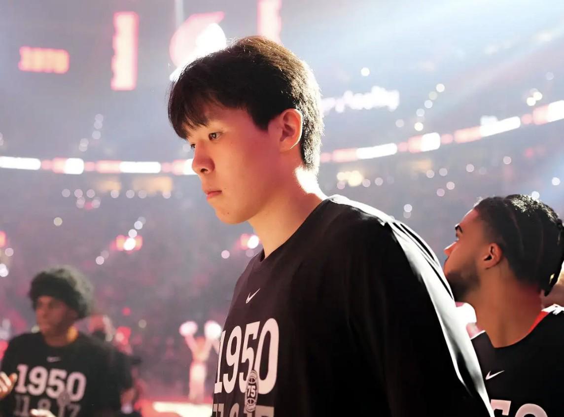 九游体育在线直播、九游体育足球直播、nba直播、电竞直播平台、九游体育赛事视频、体育直播平台-NBA中国官网：杨瀚森最近有个“不成文义务”，给伤员当“陪练”