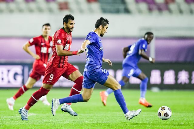 九游体育在线直播、九游体育足球直播、nba直播、电竞直播平台、九游体育赛事视频、体育直播平台-【中超】王上源伤退双方机会寥寥 沧州0比0闷平河南